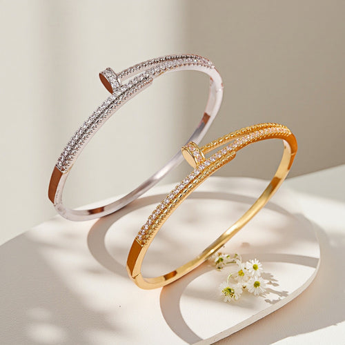EU/US Import Cubic Zirconia Stud Open End Bangle Unique Elegant Premium Versatile Bracelet New Exquisite Hand Jewelry Women