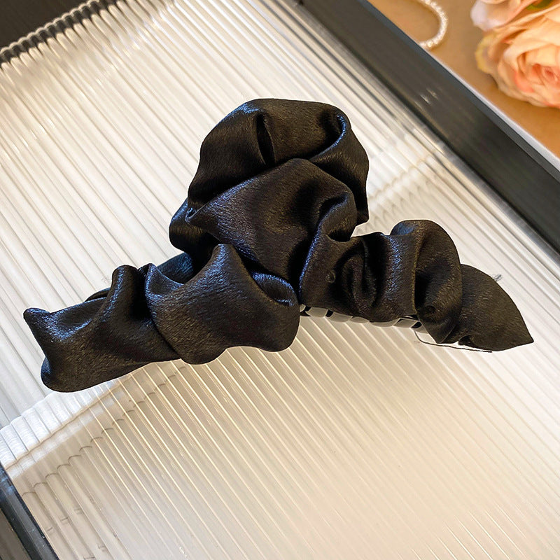 Korean-Style Fabric Triangle Hair Claw Clip - view 7