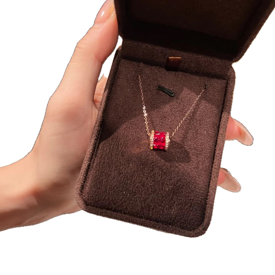 Vintage Round Zircon Pendant Necklace - view 5