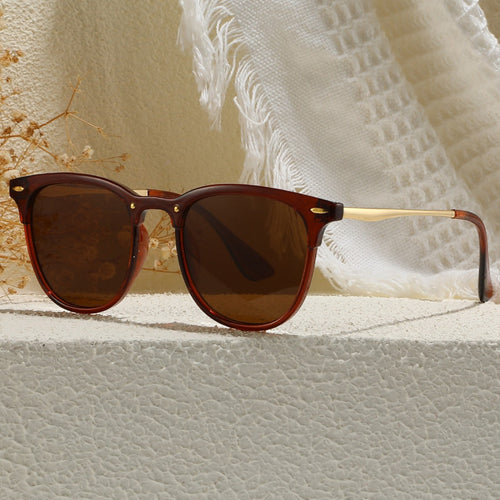 Fashionable Stud Metal Women Sunglasses Western Retro Sun-Proof Sunglasses Men Driving UV-Proof Sunglasses
