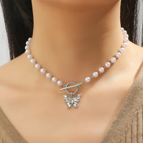Bestseller Recommended Diamond Pearl Butterfly Chain Necklace Women New Simple Versatile Choker Clavicle Chain Women 5872