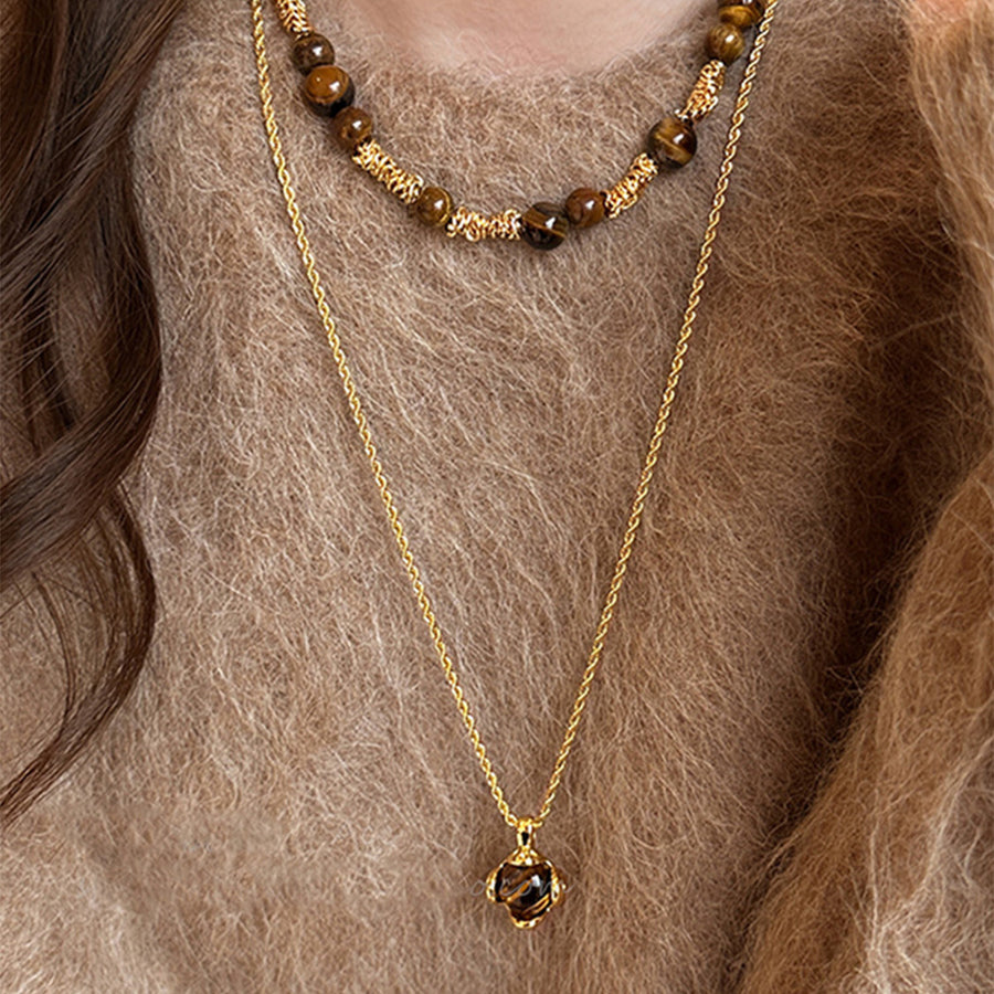 Vintage Oval Tiger's Eye Pendant Necklace - view 3